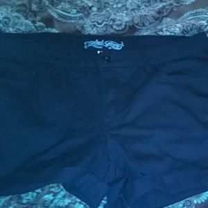 NWOT Black shorts